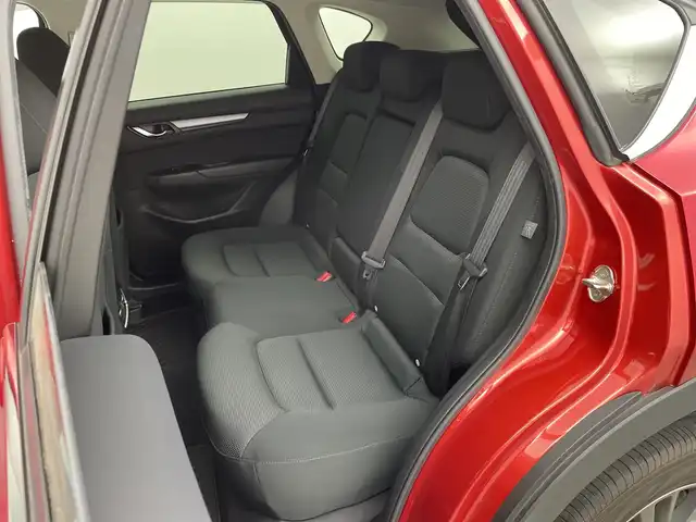 マツダ ＣＸ－５ 20S 新潟県 2020(令2)年 6万km ソウルレッドクリスタルM 純正メモリナビ（Bluetooth・USB・CD・DVD）/アラウンドビューモニター　/衝突被害軽減システム　/フルセグ　/ブラインドスポットモニター/LEDオートライト　/オートマチックハイビーム/レーンキープアシスト　/追従クルーズコントロール/前後コーナーセンサー　/アイドリングストップ　/ETC　/MTモード付AT/レザーステアリング/ステアリングスイッチ/純正フロアマット/純正１７インチアルミホイール/保証書/取扱説明書/スマートキー/スペアキー