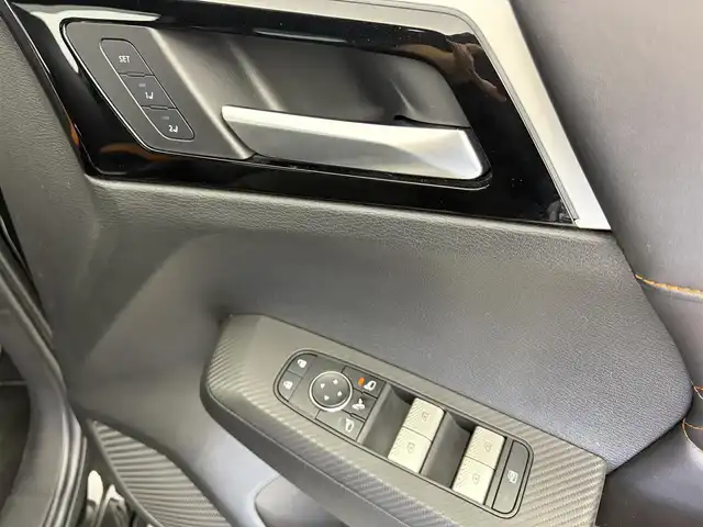 三菱 アウトランダー ＰＨＥＶ P 愛知県 2022(令4)年 2.8万km ブラックダイヤモンド ワンオーナー/プレミアムサウンド（BOSE)/e-Assist/純正メモリーナビ/（Bluetooth/Android Auto)/前後ドライブレコーダー/ヘッドアップディスプレイ/パノラマビューモニター/ブラインドスポットモニター/デジタルインナーミラー/全席シートヒーター/ステアリングヒーター/本革ステアリング/パワーバックドア/オートハイビーム/ワイヤレス充電/純正20インチAW
