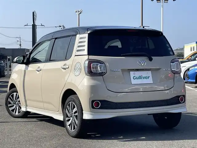 トヨタ パッソ モーダ　Gパッケージ 長崎県 2016(平28)年 6.9万km ブラックマイカメタリック/パウダリーベージュメタリック 2トーン 純正SDナビ/CD/DVD/BT/フルセグTV/バックカメラ/衝突被害軽減システム/革調シートカバー/純正エアロ/ドライブレコーダー/LEDヘッドライト/LEDフォグライト/オートライト/ETC