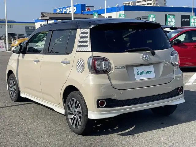 トヨタ パッソ モーダ　Gパッケージ 長崎県 2016(平28)年 6.9万km ブラックマイカメタリック/パウダリーベージュメタリック 2トーン 純正SDナビ/CD/DVD/BT/フルセグTV/バックカメラ/衝突被害軽減システム/革調シートカバー/純正エアロ/ドライブレコーダー/LEDヘッドライト/LEDフォグライト/オートライト/ETC