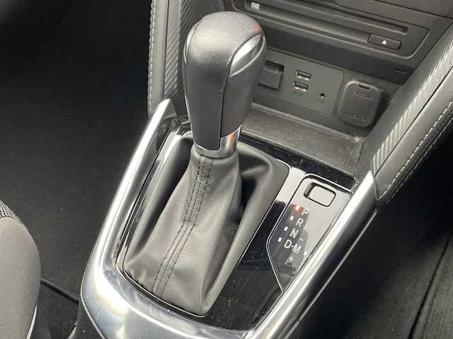 マツダ デミオ XD ツーリング 群馬県 2017(平29)年 4.5万km ディープクリムゾンマイカ 純正ナビ　バックカメラ　純正ドライブレコーダー　純正ＥＴＣ２．０　ＢＳＭ　オートライト　レーンキープアシスト　純正アルミホイール　純正フロアマット　シートヒーター　衝突被害軽減システム　禁煙車