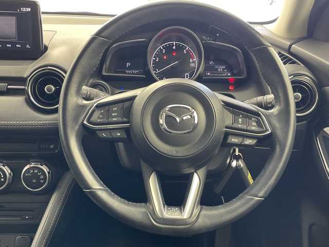 マツダ デミオ XD ツーリング 群馬県 2017(平29)年 4.5万km ディープクリムゾンマイカ 純正ナビ　バックカメラ　純正ドライブレコーダー　純正ＥＴＣ２．０　ＢＳＭ　オートライト　レーンキープアシスト　純正アルミホイール　純正フロアマット　シートヒーター　衝突被害軽減システム　禁煙車