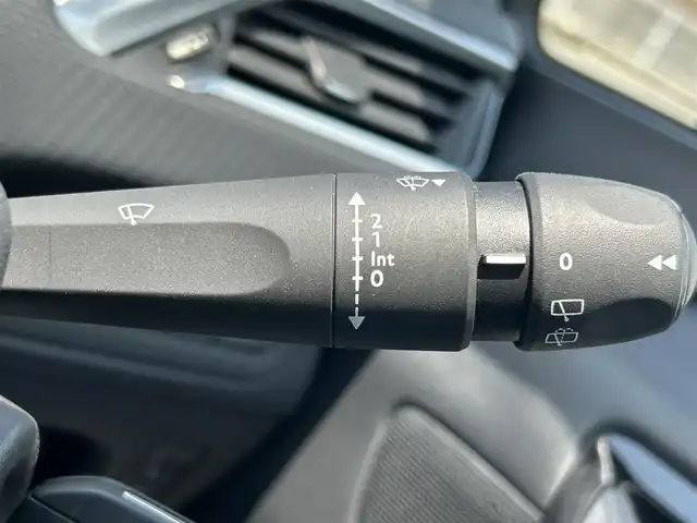プジョー ２０８ スタイル 愛知県 2018(平30)年 3.4万km 白 純正ディスプレイオーディオ/Bluetooth/バックカメラ/クルーズコントロール/ETC/ウィンカーミラー/フォグライト/社外フロアマット