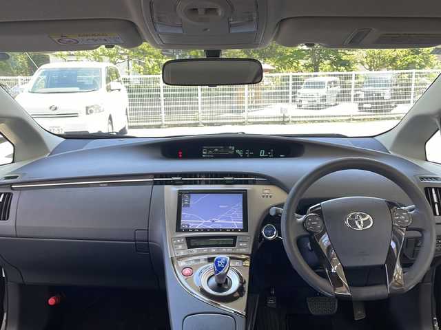 トヨタ プリウス S　マイコーデ 福島県 2013(平25)年 11.7万km ブラック 登録時走行距離：116/234km/モデリスタエアロ（フロントバンパー）/レザーシート（黒革）/ディーラー純正SDナビ/（CD/DVD/フルセグTV/AM/FM）/PUSHスタート/電格ミラー/ウィンカーミラー/フロアマット/HIDヘッドライト/フォグランプ/スマートキー/エンジンスターター/ステアリングスイッチ/ダブルエアバック/純正AW/ドアバイザー/取扱説明書/保証書