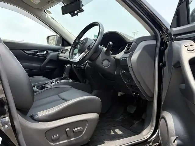 日産 エクストレイル 20Xi レザーED Vセレクション 徳島県 2021(令3)年 3.4万km ダイヤモンドブラック 9インチフローティングナビ　CN-F1D9VD/　AM/FM/BT/SD/DISC/USB/フルセグ/iPod/Memory Music/前後ドライブレコーダー　VREC-D2700D/バックカメラ/全方位カメラ/黒革パワーシート/パワーバックドア/全席シートヒーター/ルーフレール/追従式クルーズコントロール/デジタルインナーミラー/純正18インチアルミホイール/純正フロアマット/ドアバイザー/ヒーテッドミラー/オートブレーキホールド/SPORT MODE/ECO MODE/プロパイロット/スペアキー/取扱説明書/新車時保証書