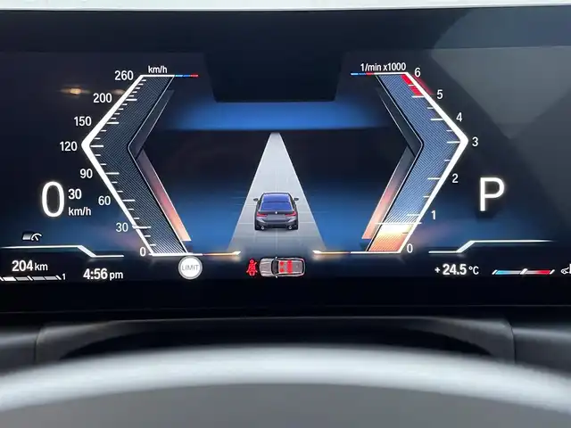 ＢＭＷ ３２０ｄ xDrive ツーリング Mスポーツ 東京都 2022(令4)年 3.9万km グレー 純正ナビ/AppleCarplay/バックカメラ/ハーフレザーシート/シートヒーター/ヘッドアップディスプレイ/アダプティブクルーズコントロール/ブラインドスポットモニター/衝突被害軽減ブレーキ/レーンキープアシスト/前後ドライブレコーダー/ワイヤレス充電/アンビエントライト/パワーバックドア/ステアリングスイッチ/サイドエアバック