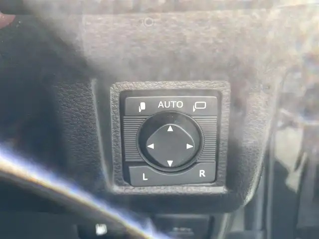 トヨタ クラウン ハイブリッド RS アドバンス 大阪府 2018(平30)年 11.9万km プレシャスブラックパール 純正ナビ/-Bluetooth/フルセグTV/FM/AM/衝突被害軽減ブレーキ/レーンアシストキープ/レーダークルーズコントロール/ブラウンレザー革シート/パワーシート/クリアランスソナー/純正ビルトインETC/バックカメラ/オートホールド/オートマチックハイビーム/パーキングアシスト/プッシュスタート/スマートキー/純正１８インチAW