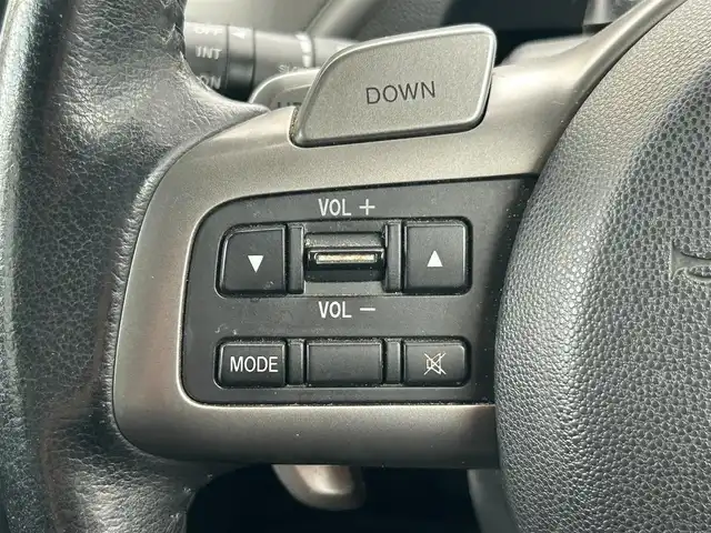 マツダ ビアンテ グランツ スカイアクティブ 大阪府 2013(平25)年 9.3万km ラディアントエボニーマイカ (株)IDOMが運営する【じしゃロン東大阪店】の自社ローン専用車両になりますこちらは現金またはオートローンご利用時の価格です。自社ローンご希望の方は別途その旨お申付け下さい/ナビ【CA9PA】/バックカメラ /両側パワースライドドア /ETC /HID /MSV /フルセグTV /BT /パドルシフト /i-stop /スマートキー /16インチAW/リアスポイラー/メッキグリル /８人乗