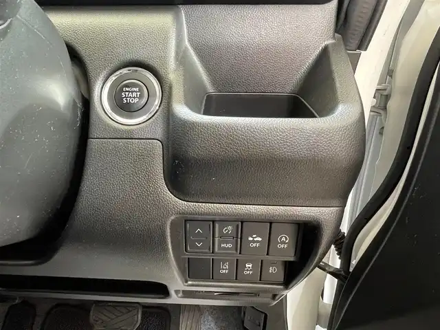 スズキ ワゴンＲ HYBRID FZ 岩手県 2018(平30)年 10.9万km ピュアホワイトP ４WD/カラーヘッドアップディスプレイ/シートヒーター/衝突被害軽減ブレーキ/レーンアシスト/バックカメラ/横滑り防止装置/純正ナビ（Bluetooth CD DVD USB フルセグ）/ETC/横滑り防止装置/オートハイビーム/LEDヘッドライト/純正１４インチアルミホイール/ドアミラーウインカー/ベンチシート