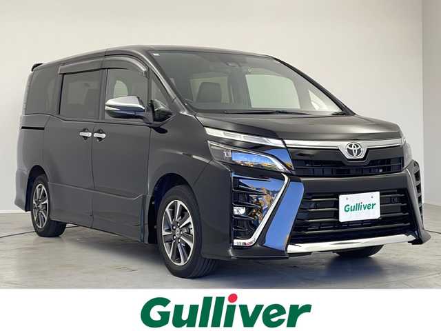 トヨタ ヴォクシー ZS 煌Ⅲ 茨城県 2021(令3)年 3.5万km ブラック 純正１０インチナビ/フリップダウンモニター/両側パワースライドドア/バックカメラ/クルーズコントロール/前後ドライブレコーダー/デュアルエアコン/ＥＴＣ/前後コーナーセンサー/純正ＡＷ