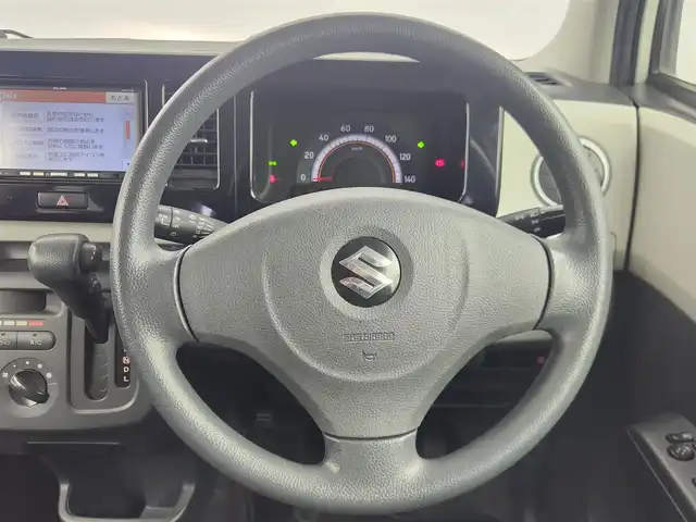 スズキ ＭＲワゴン エコ L 大分県 2012(平24)年 10.6万km パールホワイト ・SDナビゲーション（AVN112M）/・電動格納ミラー/・プッシュスタート/・ヘッドライトレベライザー/・純正フロアマット/・純正ドアバイザー/・スマートキー/・アイドリングストップ/・取扱説明書/・スペアキー１本