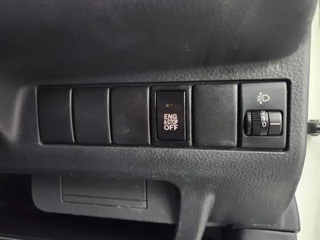 スズキ ＭＲワゴン エコ L 大分県 2012(平24)年 10.6万km パールホワイト ・SDナビゲーション（AVN112M）/・電動格納ミラー/・プッシュスタート/・ヘッドライトレベライザー/・純正フロアマット/・純正ドアバイザー/・スマートキー/・アイドリングストップ/・取扱説明書/・スペアキー１本