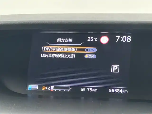 車両画像10