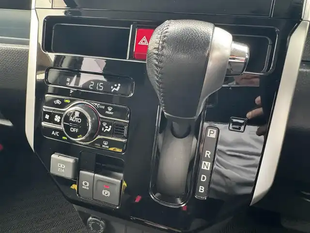 トヨタ ルーミー カスタムG－T 千葉県 2021(令3)年 3.1万km ブラックマイカメタリック/ファイアークォーツレッドメタリック 純正ＳＤナビ/フルセグ/両側電動スライドドア/衝突被害軽減ブレーキ/禁煙車/バックカメラ/コーナーセンサー/ターボ/２トーン/ＬＥＤヘッド/レーダークルーズ/スマートキー/純正アルミ/ウィンカーミラー/電動格納ミラー/アイドリングストップ/ビルドインETC/プッシュスタート