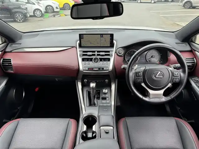 レクサス ＮＸ 300 スパイス&シック 千葉県 2021(令3)年 2.9万km ソニッククォーツ ワンオーナー/レクサスセーフティシステム/衝突軽減ブレーキ/レーダークルーズコントロール/レーンキープアシスト/純正メモリーナビ/フルセグTV/Bluetooth/バックカメラ/コーナーセンサー/黒レザーシート/シートヒーター/エアシート /LEDライト/ETC2.0/純正フロアマット/電動リアゲート/純正18インチAW/保証書・取説/スペアキー