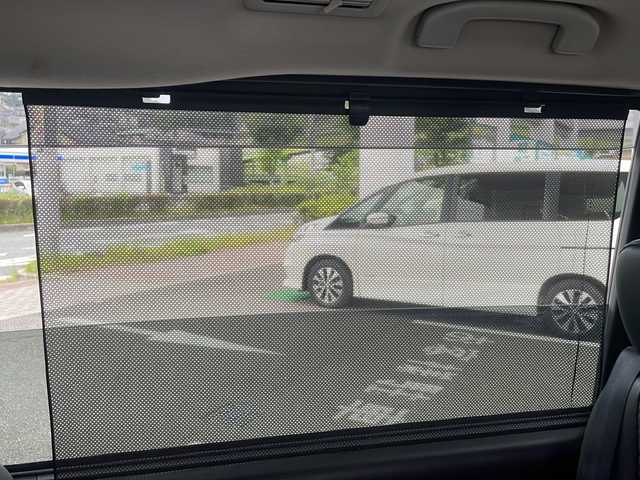 日産 セレナ ハイウェイスターVセレクションⅡ 兵庫県 2018(平30)年 5.5万km ダイヤモンドブラック ワンオーナー/セーフティパックB　1/純正9インチSDナビ/フルセグTV/Bluetooth/CD/DVD/BD/ETC/両側パワースライドドア/インテリジェントエマージェンシーブレーキ/LDW/ナビ連動ドライブレコーダー/ハンドルヒーター/防水シート/前席シートヒーター/リアオートエアコン/オートライト(LEDヘッドライト)/2列目超ロングスライド/横スライドシート/ステアリングスイッチ/純正セキュリティ/取扱説明書・保証書/-/-/1/プロパイロット/インテリジェントアラウンドビュー/インテリジェントルームミラー/電動パーキングブレーキ/オートブレーキホールド/フロント、バックソナー/車線逸脱防止支援/カーテン、サイドエアバック/踏み間違い衝突防止アシスト/インテリジェントパーキングアシスト/ふらつき警報/ヒーター付ドアミラー