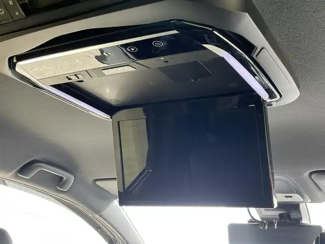 トヨタ ヴォクシー ZS 煌Ⅲ 福岡県 2020(令2)年 3.8万km ブラック ケンウッド８型ナビ（ＭDＶ－Ｓ７０７Ｌ）/社外フリップダウンモニター　/フルセグＴＶ　/バックモニター　/両側パワースライドドア　/トヨタセーフティセンス　/ＬＥＤヘッドライト　/ＥＴＣ　/ハーフレザーシート/純正16インチアルミ/スマートキー/プッシュスタート