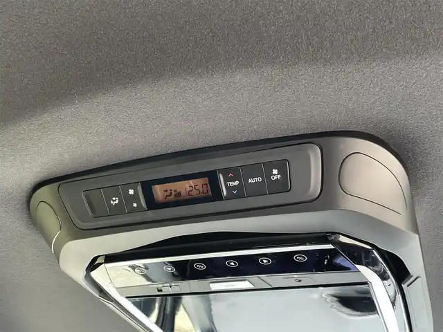 トヨタ ヴォクシー ZS 煌Ⅲ 福岡県 2020(令2)年 3.8万km ブラック ケンウッド８型ナビ（ＭDＶ－Ｓ７０７Ｌ）/社外フリップダウンモニター　/フルセグＴＶ　/バックモニター　/両側パワースライドドア　/トヨタセーフティセンス　/ＬＥＤヘッドライト　/ＥＴＣ　/ハーフレザーシート/純正16インチアルミ/スマートキー/プッシュスタート