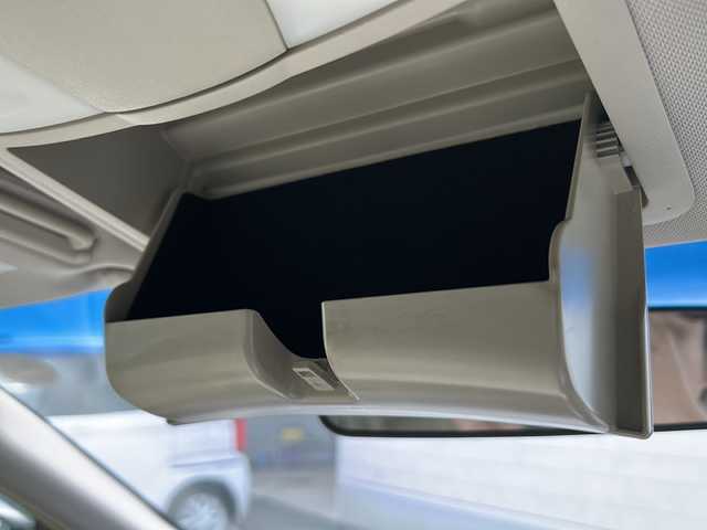 日産 スカイライン 250GT 福岡県 2012(平24)年 4.8万km クリスタルホワイトパール (株)IDOMが運営する【じしゃロン八幡西店】の自社ローン専用車両になります。こちらは現金またはオートローンご利用時の価格です。自社ローンご希望の方は別途その旨お申付け下さい/社外ナビ/　　BT/CD/DVD/フルセグ/バックカメラ/ハーフレザーシート/パワーシート/純正17インチアルミホイール/HIDオートライト/純正フロアマット/スマートキー/ETC