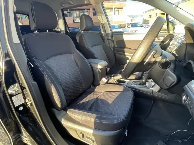 スバル フォレスター 2．0i－S アイサイト 福岡県 2014(平26)年 9.4万km クリスタルブラックシリカ 4WD/KENWOODメモリナビ【MDV-M807HDW】/(AM/FM/Bluetooth/CD/DVD/USB/フルセグTV)/バックカメラ/EyeSight(アイサイト)Ver.2/・レーダークルーズコントロール(全車速追従機能付き)/・プリクラッシュセーフティ/・AT誤発進抑制制御/・車線逸脱警報/・ふらつき警報/・先行車発進お知らせ/オートライト/横滑り防止機能/アイドリングストップ/Xモード(ヒルディセントコントロール)/SI-DRIVE(SUBARU Intelligent Drive)/盗難防止装置/JADOミラー型前後ドライブレコーダー【T860】/ETC/純正18インチアルミホイール/フォグランプ(F/R)/ドアバイザー/電格ウィンカーミラー/パドルシフト/シートヒーター付きパワーシート(D/N席)/プッシュスタート/純正フロアマット/アクセサリーソケット/スペアキー×1/保証書/取扱説明書