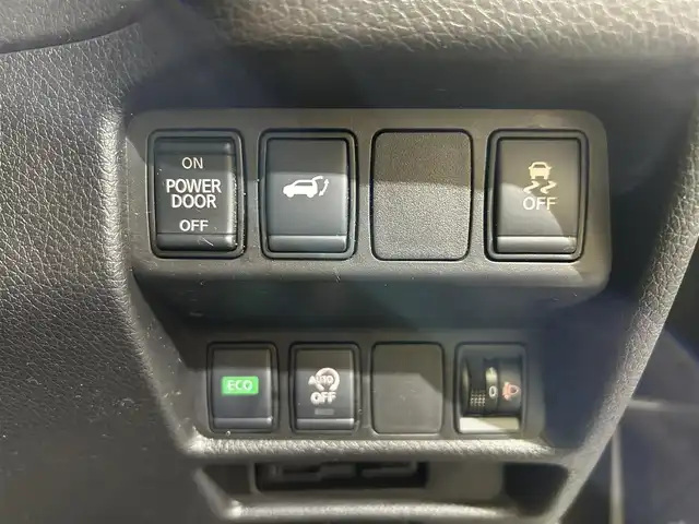 日産 エクストレイル 20Xi 愛媛県 2020(令2)年 3.2万km チタニウムカーキ 純正9インチナビ/(Bluetooth/フルセグ)/プロパイロット/インテリジェンスルームミラー/全周囲カメラ/フリップダウンモニター/電動リアゲート/全席シートヒーター/カプロンシート/三列シート/ドライブレコーダー/衝突被害軽減ブレーキ/コーナーセンサー/レーンキープアシスト/ステアリングスイッチ/ドアバイザー/オートホールド/ETC/スペアキー/保証書/取扱説明書