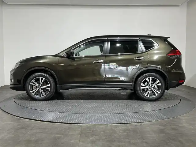日産 エクストレイル 20Xi 愛媛県 2020(令2)年 3.2万km チタニウムカーキ 純正9インチナビ/(Bluetooth/フルセグ)/プロパイロット/インテリジェンスルームミラー/全周囲カメラ/フリップダウンモニター/電動リアゲート/全席シートヒーター/カプロンシート/三列シート/ドライブレコーダー/衝突被害軽減ブレーキ/コーナーセンサー/レーンキープアシスト/ステアリングスイッチ/ドアバイザー/オートホールド/ETC/スペアキー/保証書/取扱説明書