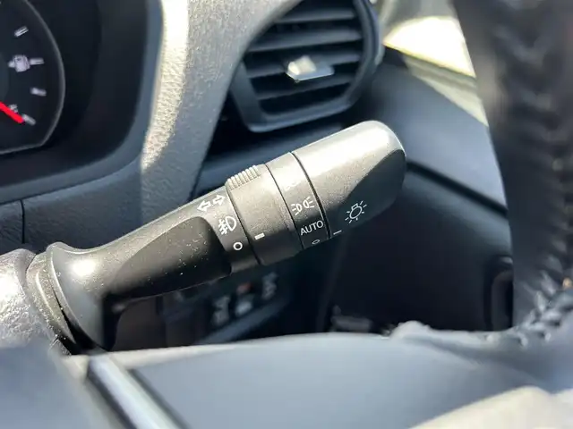 トヨタ ヴォクシー ZS 煌Ⅱ 鳥取県 2019(平31)年 4.4万km ホワイトパールクリスタルシャイン 社外10型ナビ/フルセグ/DVD/CD/BT/バックカメラ/ETC/前後ドライブレコーダー/トヨタセーフティセンス/クルーズコントロール/レーンキープアシスト/オートマチックハイビーム/両側パワースライドドア/LEDヘットライト/社外16インチアルミホイール/プッシュエンジンスタート/アイドリングストップ/スマートキー×2