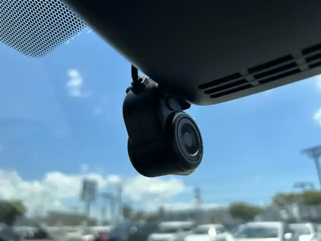 トヨタ ヴォクシー ZS 煌Ⅱ 鳥取県 2019(平31)年 4.4万km ホワイトパールクリスタルシャイン 社外10型ナビ/フルセグ/DVD/CD/BT/バックカメラ/ETC/前後ドライブレコーダー/トヨタセーフティセンス/クルーズコントロール/レーンキープアシスト/オートマチックハイビーム/両側パワースライドドア/LEDヘットライト/社外16インチアルミホイール/プッシュエンジンスタート/アイドリングストップ/スマートキー×2