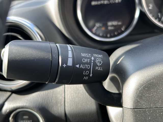 マツダ ロードスター S スペシャルパッケージ 岐阜県 2023(令5)年 3.9万km ソウルレッドクリスタルM 登録時走行距離：38763km/純正メーカーナビ/バックカメラ/フルセグテレビ・Bluetooth・DVD/BOSEサウンド/クルーズコントロール/ブラインドスポットモニター/ドライブレコーダー/スマートシティーブレーキ/コーナーセンサー/シートヒーター/LEDヘッドライト/オートライト/純正18インチアルミホイール/プッシュスタート/スマートキー/純正フロアマット