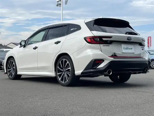 スバル レヴォーグ 1．8STIスポーツ EX 東京都 2020(令2)年 2万km クリスタルホワイトP STiスタイルパッケージ/STiマフラー/STiルーフエンドスポイラー/ＳＴＩフレキシブルタワーバー/カーゴステップ/デジタルインナーミラー/アイサイトX/純正11インチナビ/フルセグTV/Bluetooth/全周囲カメラ/パワーメモリーシート/パワーバックドア/純正ドライブレコーダー/シートヒーター/フロントグリル〔ディーラーOP〕/LEDヘッドライト/BSM/追従式クルーズコントロール/プッシュスタート/スマートキー