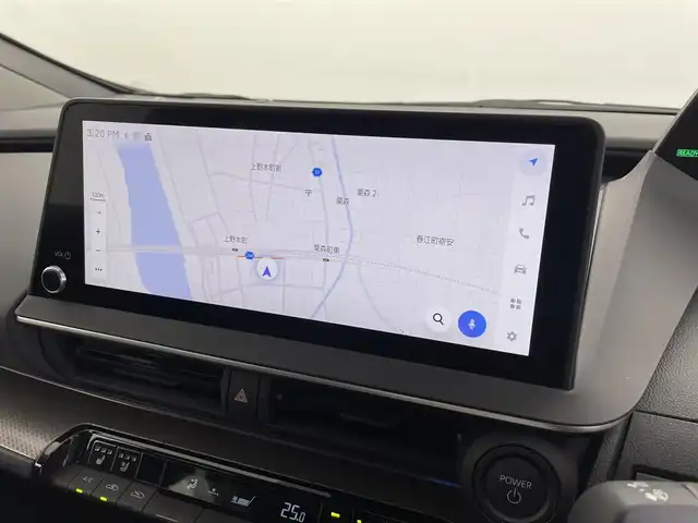 トヨタ プリウス Z 福井県 2023(令5)年 1.9万km プラチナホワイトパールマイカ 純正ナビ/Toyota Safety Sense/・プリクラッシュセーフティ/・レーンディパーチャーアラート/・レーダークルーズコントロール/ワイヤレス充電/パワーバックドア/電動パーキングブレーキ/ETC2.0/エアシート/シートヒーター/ステアリングヒーター/運転席パワーシート