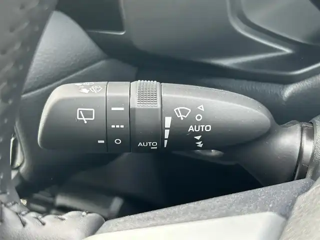 トヨタ ランドクルーザー ２５０ VX 群馬県 2025(令7)年 0.1万km プラチナホワイトパールマイカ 4WD/ワンオーナー/純正12.3型DAナビ・フルセグTV/パイオニアプレミアムサウンド/Bluetooth・USB・HDMI・ミラキャスト/パノラミックビューモニター/ムーンルーフ/前席ベンチレーション・ヒーター/運転席パワーシート/ステアリングヒーター/デジタルインナーミラー/パワーバックドア/セーフティセンス/トヨタチームメイト/プリクラッシュセーフティ/レーダークルーズコントロール/レーントレーシングアシスト/レーンディパーチャーアラート/オートマチックハイビーム/ブラインドスポットモニター/純正フロアマット/3眼LEDヘッドランプ/LEDフォグランプ/LEDリアフォグランプ/ブラックルーフレール/純正18インチアルミ