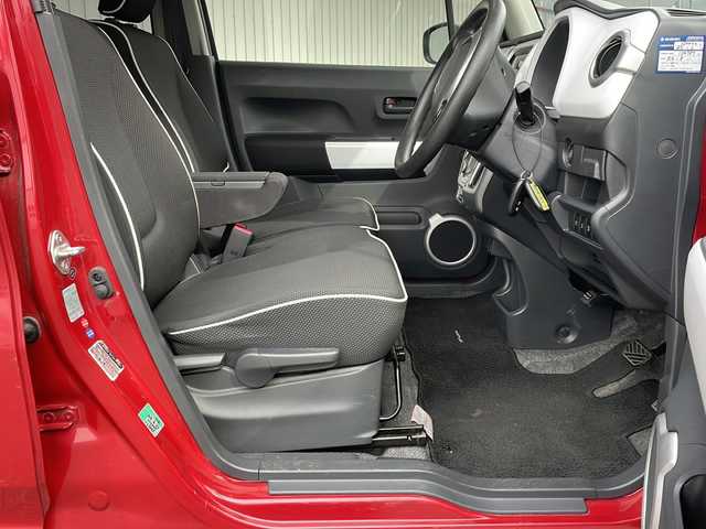 スズキ ハスラー G 道央・札幌 2014(平26)年 13.9万km フェニックスレッドパール/ブルーイッシュブラックパール ４WD/レーダーブレーキサポート/純正ナビ/バックカメラ/ETC/シートヒーター/アイドリングストップ/プッシュスタート/社外アルミ冬タイヤ積込/保証書・取説/スペアキー