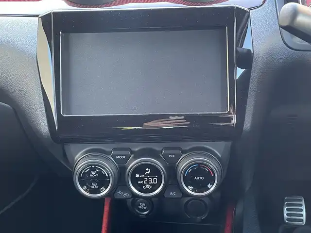 スズキ スイフト スポーツ 静岡県 2024(令6)年 0.7万km ピュアホワイトP ワンオーナー/社外デジタルインナーミラー型/　　前後ドライブレコーダー/ビルトインETC/運転席シートヒーター/衝突軽減ブレーキ/レーンキープアシスト/バックソナー/ブラインドスポットモニター/レーダークルーズコントロール/ドアハンドルプロテクター/バックフォグ/LEDヘッドライト/純正17インチAW/スマートキー×2/保証書/取扱説明書