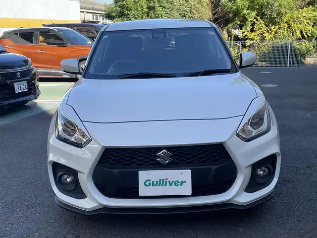 スズキ スイフト スポーツ 静岡県 2024(令6)年 0.7万km ピュアホワイトP ワンオーナー/社外デジタルインナーミラー型/　　前後ドライブレコーダー/ビルトインETC/運転席シートヒーター/衝突軽減ブレーキ/レーンキープアシスト/バックソナー/ブラインドスポットモニター/レーダークルーズコントロール/ドアハンドルプロテクター/バックフォグ/LEDヘッドライト/純正17インチAW/スマートキー×2/保証書/取扱説明書