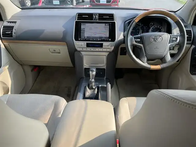 トヨタ ランドクルーザー プラド TX Lパッケージ 福岡県 2018(平30)年 9.2万km レッドマイカメタリック トヨタセーフティセンス/横滑り防止/盗難防止/コーナーセンサー/ドラレコ/パーキングアシスト/バックカメラ/エアバッグ/カーテンエアバッグ/SDナビ/BT/フルセグTV/SDサーバー/純正アルミホイール/純正フロアマット/プッシュスタート/スマートキー/オートライト/オートハイビーム/４WD/LEDヘッド/サンルーフ/電動格納サードシート/エアシート/シートヒーター