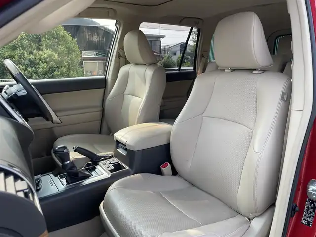 トヨタ ランドクルーザー プラド TX Lパッケージ 福岡県 2018(平30)年 9.2万km レッドマイカメタリック トヨタセーフティセンス/横滑り防止/盗難防止/コーナーセンサー/ドラレコ/パーキングアシスト/バックカメラ/エアバッグ/カーテンエアバッグ/SDナビ/BT/フルセグTV/SDサーバー/純正アルミホイール/純正フロアマット/プッシュスタート/スマートキー/オートライト/オートハイビーム/４WD/LEDヘッド/サンルーフ/電動格納サードシート/エアシート/シートヒーター