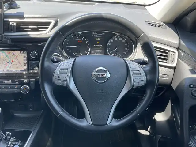 日産 エクストレイル 20Xtt エマージェンシーブレーキ 岩手県 2016(平28)年 8.1万km ダイヤモンドブラック 純正SDナビ/（フルセグTV/CD/DVD/Bluetooth）/アラウンドビューモニター/衝突軽減ブレーキ/パワーバックドア/ステアリングリモコン/ビルドインETC/フォグライト /前後ドライブレコーダー/D/Nシートヒーター /ブラインドスポットモニター/コーナーセンサー