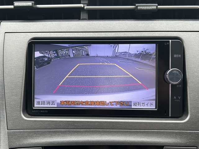 トヨタ プリウス G 兵庫県 2014(平26)年 9.5万km シルバーM 純正ナビ【CD/DVD/BT/フルセグTV】/バックカメラ/ハーフレザーシート/純正15インチアルミ/プッシュスタート/クルーズコントロール/ETC/パワーシート【運転席】/ウィンカーミラー/フォグ