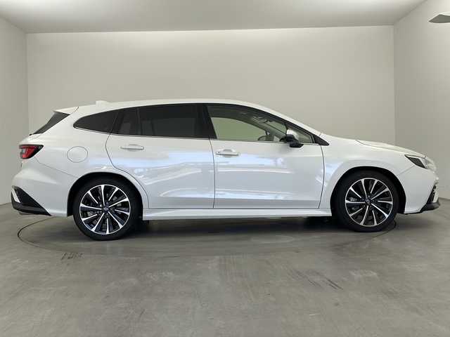 スバル レヴォーグ 1．8STIスポーツ EX 兵庫県 2020(令2)年 2.5万km クリスタルホワイトP ・純正12.3インチナビ/TV/BT/Apple carplay/android Auto/・ビルトインETC/・純正ドライブレコーダー/・レザーシート/・前席パワーシート/・全席シートヒーター/・スマートキー/・純正18インチアルミホイール/・LEDヘッドライト/・パワーバックドア/・アイサイトX/・プリクラッシュブレーキ/・AT誤発進後進抑制制御/・全車速追従機能付クルーズコントロール/・低速クルーズコントロール/・車線逸脱抑制/・車線逸脱警報/・ふらつき警報/・先行車発進お知らせ機能/・青信号お知らせ機能/・アイサイトセイフティプラス/・スバルリヤビークルディテクション（後側方警戒支援システム）/・エマージェンシーレーンキープアシスト/・アレイ式アダプティブドライビングビーム/・デジタルマルチビューモニター（フロント/サイド/リヤ/トップ/3D/・前側方警戒アシスト/・スマートリアビューミラー/・渋滞時ハンズオフアシスト/・渋滞時発進アシスト/・アクティブレーンチェンジアシスト/・カーブ前速度制御/・料金所前速度制御/・ドライバー異常時対応システム