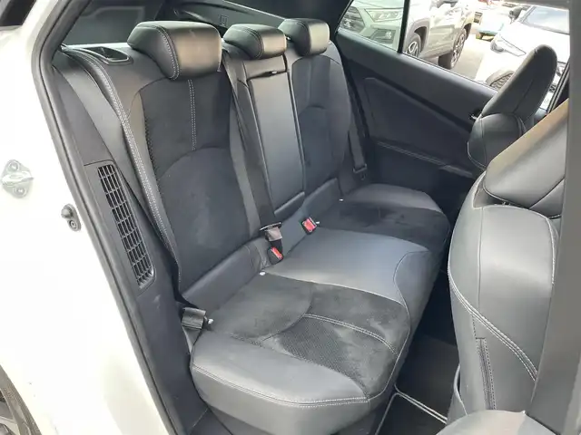 トヨタ プリウス ＰＨＶ S GRスポーツ 東京都 2019(令1)年 4.2万km ホワイトパールクリスタルシャイン 9インチナビ  /ハーフレザー/ ETC  /ドラレコ レーダークルーズ　/追従クルコン /フルセグTV /フロアマット純正/ LEDヘッドライト/ コーナーセンサー /車外カメラ（バック）/ カーテンエアバック