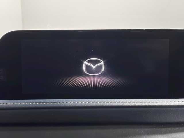 マツダ ＣＸ－３０ 20S 広島県 2021(令3)年 4.9万km スノーフレイクホワイトパールマイカ 純正８．８型ナビ　/３６０°ビューモニター　/レーダークルーズコントロール　/フルセグ　/オートハイビーム　　/レーンキープアシスト　/衝突軽減ブレーキ　/コーナーセンサー　/LEDヘッドランプ　/フォグランプ　/ETC/純正16インチアルミホイール(215/65/R16)/エアバック（運転席/助手席/サイド）