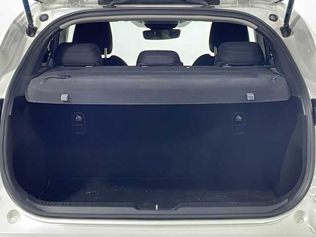 マツダ ＣＸ－３０ 20S 広島県 2021(令3)年 4.9万km スノーフレイクホワイトパールマイカ 純正８．８型ナビ　/３６０°ビューモニター　/レーダークルーズコントロール　/フルセグ　/オートハイビーム　　/レーンキープアシスト　/衝突軽減ブレーキ　/コーナーセンサー　/LEDヘッドランプ　/フォグランプ　/ETC/純正16インチアルミホイール(215/65/R16)/エアバック（運転席/助手席/サイド）