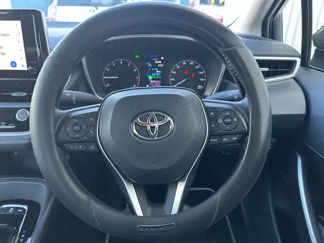 トヨタ カローラ G 神奈川県 2023(令5)年 1.4万km センシュアルレッドマイカ ワンオーナー/純正ナビＴＶ　/Ｂｌｕｅｔｏｏｔｈ/バックカメラ　/ビルトインETC2.0/トヨタセーフティセンス/・プリクラッシュセーフティ/・レーンキープアシスト/・ブラインドスポットモニター/・アクティブドライビングアシスト/・オートマチックハイビーム