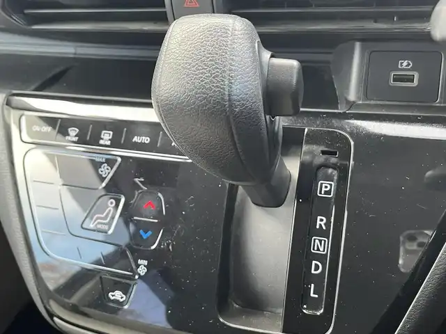 日産 デイズ X 栃木県 2020(令2)年 8.6万km ブラック (株)IDOMが運営する【じしゃロン宇都宮店】の自社ローン対象車両になります。こちらは現金ご利用時の価格です。自社ローンご希望の方は別途その旨お申付け下さい。/社外ナビ/アラウンドビューモニター/ワンセグ/Ｂｌｕｅｔｏｏｔｈ/ＥＴＣ/ＬＥＤヘッドライト/オートライト/衝突軽減ブレーキ/スマートキー/純正アルミホイール