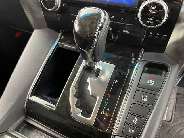 トヨタ アルファード S Cパッケージ 富山県 2017(平29)年 6.9万km ブラック メーカーオプションナビ/フルセグ/DVD/Bluetooth/全方位カメラ/ETC/両側電動スライドドア/パワーバックドア/ステアリングヒーター/プリクラッシュセーフティ/前後コーナーセンサー/レーダークルーズコントロール/プッシュスタート/スマートキー/スペアキー/オートライト/純正18インチアルミ