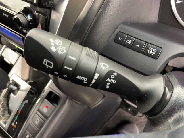 トヨタ アルファード S Cパッケージ 富山県 2017(平29)年 6.9万km ブラック メーカーオプションナビ/フルセグ/DVD/Bluetooth/全方位カメラ/ETC/両側電動スライドドア/パワーバックドア/ステアリングヒーター/プリクラッシュセーフティ/前後コーナーセンサー/レーダークルーズコントロール/プッシュスタート/スマートキー/スペアキー/オートライト/純正18インチアルミ