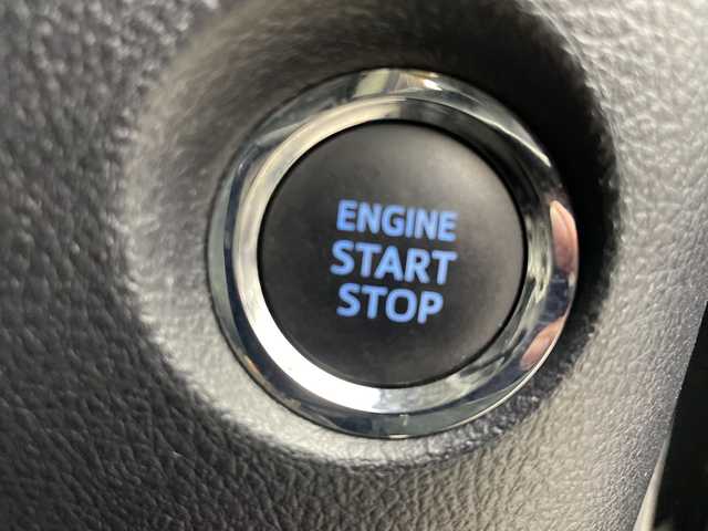 トヨタ アルファード S Cパッケージ 富山県 2017(平29)年 6.9万km ブラック メーカーオプションナビ/フルセグ/DVD/Bluetooth/全方位カメラ/ETC/両側電動スライドドア/パワーバックドア/ステアリングヒーター/プリクラッシュセーフティ/前後コーナーセンサー/レーダークルーズコントロール/プッシュスタート/スマートキー/スペアキー/オートライト/純正18インチアルミ