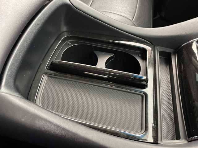 トヨタ アルファード S Cパッケージ 富山県 2017(平29)年 6.9万km ブラック メーカーオプションナビ/フルセグ/DVD/Bluetooth/全方位カメラ/ETC/両側電動スライドドア/パワーバックドア/ステアリングヒーター/プリクラッシュセーフティ/前後コーナーセンサー/レーダークルーズコントロール/プッシュスタート/スマートキー/スペアキー/オートライト/純正18インチアルミ