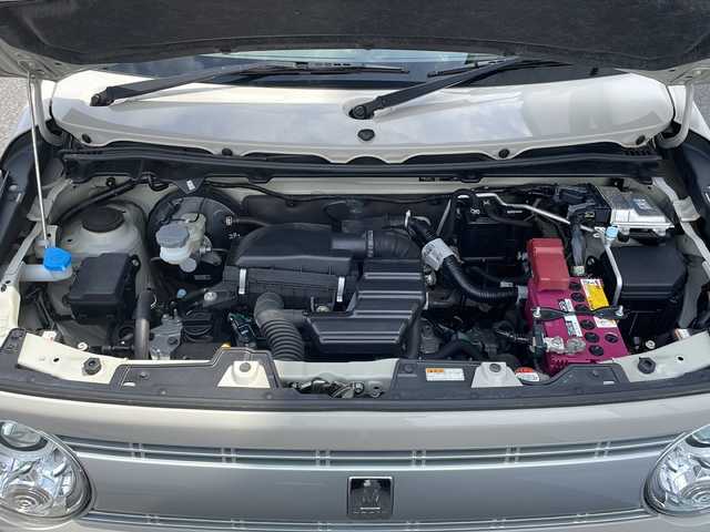 スズキ ラパン X 山口県 2019(平31)年 5.7万km フォーンベージュM 社外SDナビ【CN-RX05D】/・ワンセグテレビ/・Bluetooth/・CD/DVD/Blu-ray/・SD/・iPod/シートヒーター（運転席側）/プッシュスタート/スマートキー/純正フロアマット/安全装備/・デュアルカメラブレーキサポート	 	 	 /・誤発進抑制機能	 	 	 /・後退時ブレーキサポート	 	 	 /・後方誤発進抑制機能	 	 	 /・リヤパーキングセンサー	 	 	 /・車線逸脱警報機能	 	 	 /・ふらつき警報機能	 	 	 /・先行車発進お知らせ機能	 	 	 /・ハイビームアシスト	 	 	 /・標識認識機能	 	 	 /・エマージェンシーストップシグナル	 	 	 /・ヒルホールドコントロール	 	 	 /・LEDヘッドランプ/ウィンカー付電動格納ミラー/ドアバイザー/純正アルミホイール